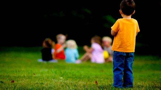 儿童孤独症的常见表现有哪些